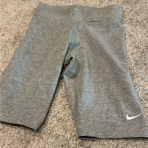 NWT Nike Essential Bike Shorts Grey